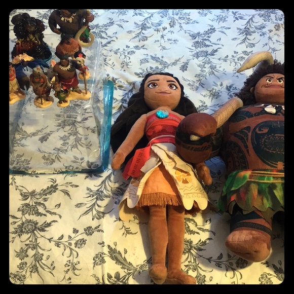 🌺MOANA TOYS & FIGURES!🌺 - Picture 1 of 6